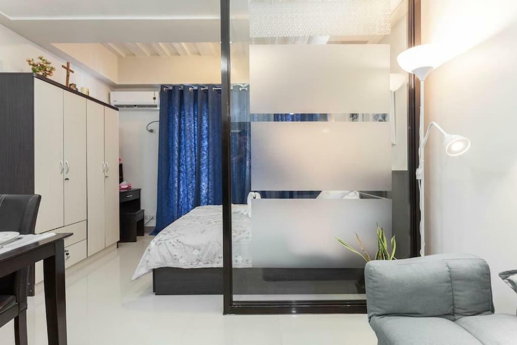 Jen'S Paranaque City Apartment Манила Экстерьер фото